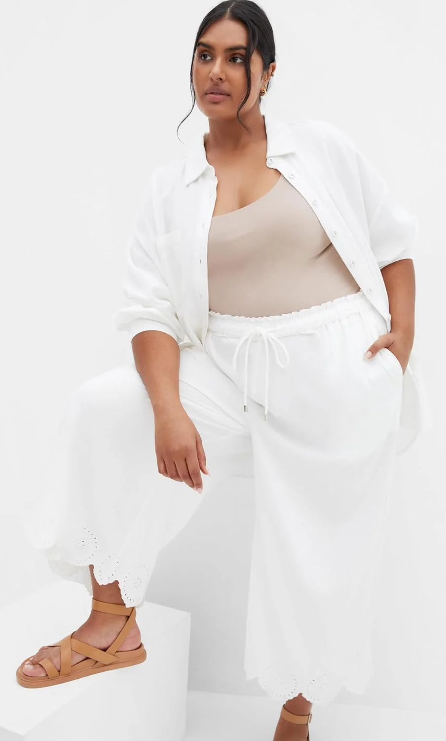 شلوار زنانه سایز بزرگ City Chic - مدل کروشه کوتاه Alaia شلوار زنانه سایز بزرگ City Chic - مدل کروشه کوتاه Alaia