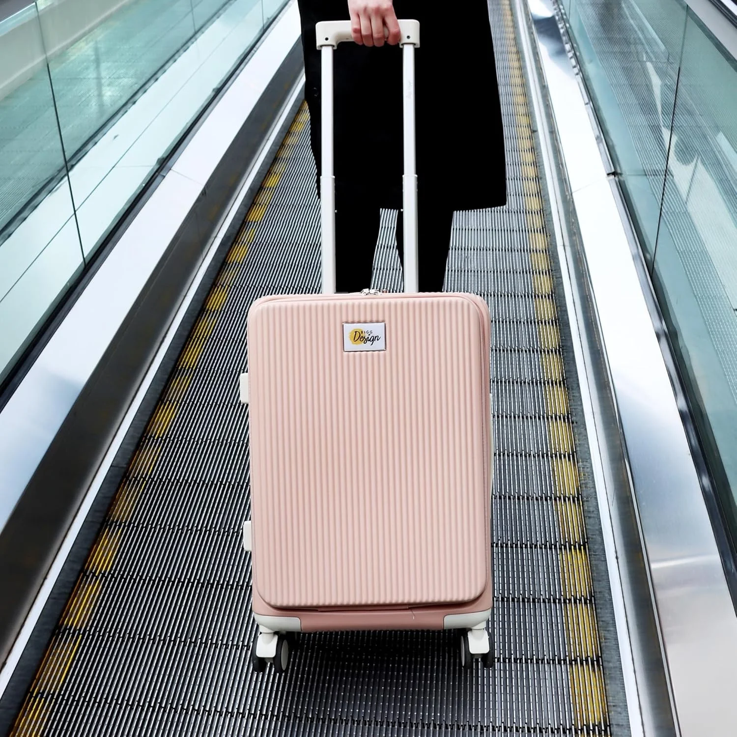 چمدان مدل Moods Up بیگ دیزاین با جا لیوانی و پورت USB، چمدان کابین سایز مسافرتی با محفظه لپ تاپ و سیستم قفل TSA، چرخ های گردان 360 درجه، ظرفیت حمل 15 کیلوگرم، 20 اینچ (صورتی)