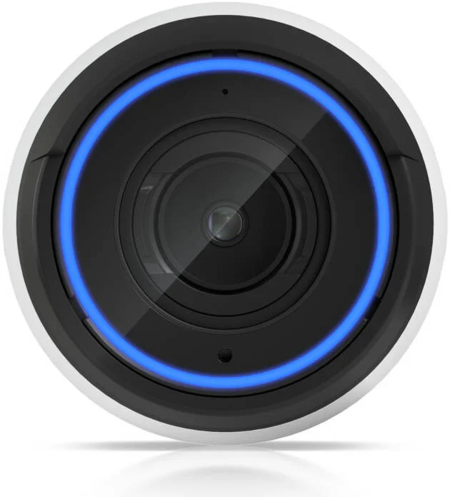 دوربین مداربسته بولت تحت شبکه 4K 8MP UHD بیرونی یوبی کوییتی نتورکس UniFi G5 Pro با میکروفون داخلی، 3840x2160 @ 30fps، زوم اپتیکال 3x، دید در شب تا 25 متر، RJ45 با PoE، دارای استاندارد IK04 / IP65، سفید | UVC-G5-PRO