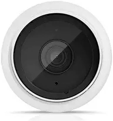 دوربین گلوله‌ای Ubiquiti UniFi G5، کیفیت تصویر 2K، پایه قابل تنظیم 3 محوره، دید در شب IR تا 9 متر، تشخیص رویدادهای هوش مصنوعی، میکروفون یکپارچه، فناوری ضد آب IPX4، سفید | UVC-G5-BULLET