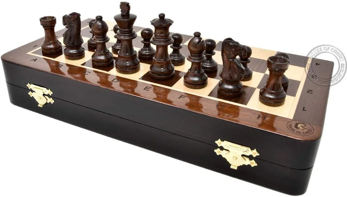 صفحه شطرنج تاشو مغناطیسی چوبی مسافرتی 12 اینچی - 2 اسب اضافی، 2 سرباز اضافی، 2 وزیر اضافی و نشانه گذاری جبری - دست ساز - کیفیت عالی صفحه شطرنج تاشو مغناطیسی چوبی مسافرتی 12 اینچی - 2 اسب اضافی، 2 سرباز اضافی، 2 وزیر اضافی و نشانه گذاری جبری - دست ساز - کیفیت عالی