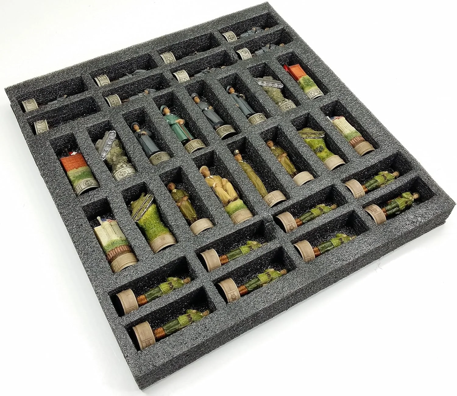 ست مهره های شطرنج جنگ جهانی دوم HPL، رنگ آمیزی شده با دست - بدون صفحه شطرنج