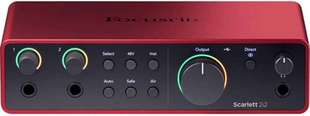 کارت صدای Focusrite Scarlett 2i2 USB-C (نسل چهارم) به همراه هدفون مانیتورینگ استودیویی Polsen HPC-A30، پاپ فیلتر و کابل XLR