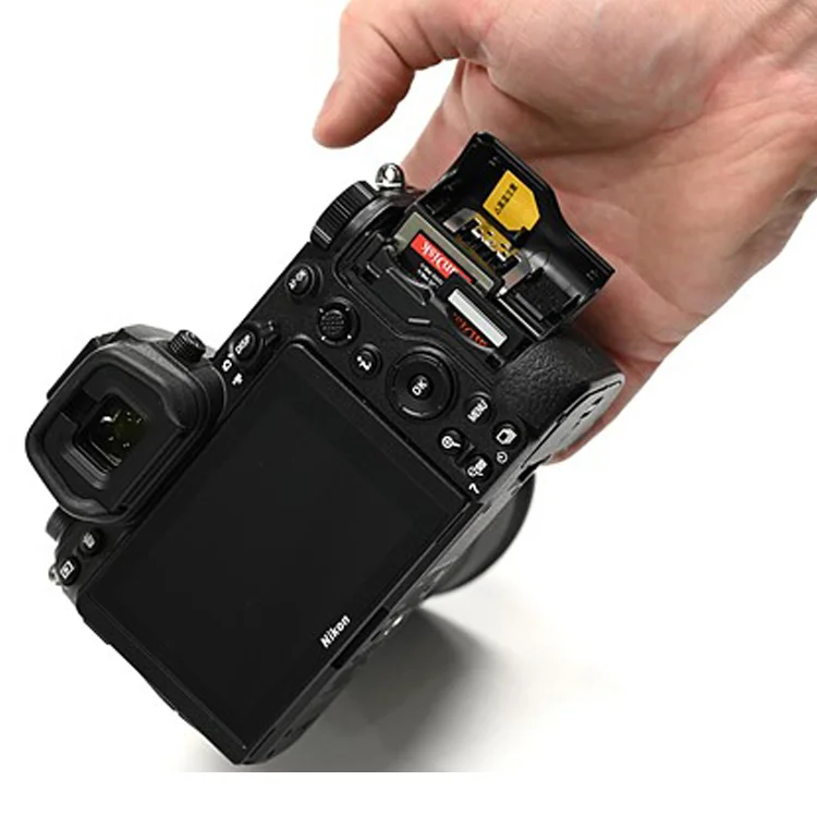 بدنه دوربین بدون آینه نیکون Nikon Z6 II بدنه دوربین بدون آینه نیکون Nikon Z6 II