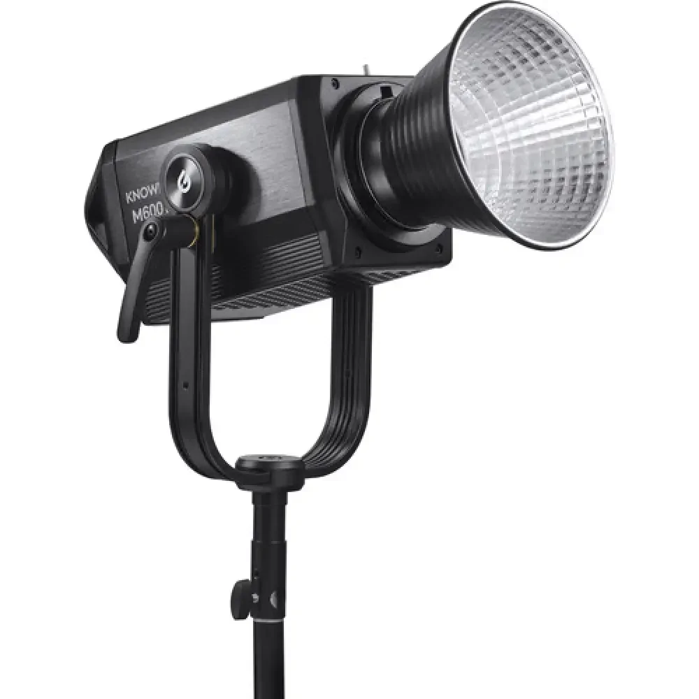 نور LED دو رنگ Godox Knowled M600Bi، مناسب فیلمبرداری