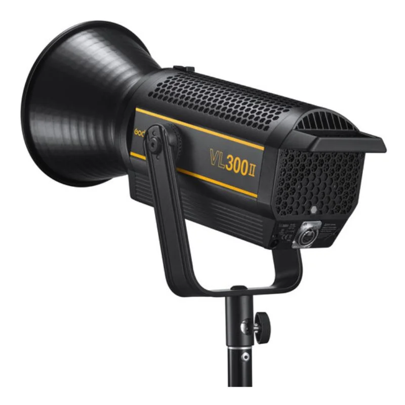 نور ثابت ال ای دی گودکس Godox VL300II با نور روز نور ثابت ال ای دی گودکس Godox VL300II با نور روز