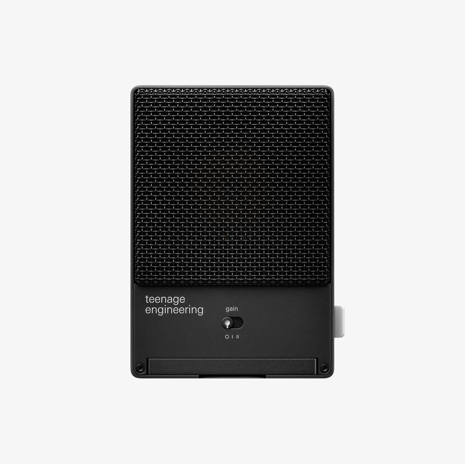 میکروفون استودیویی کاندنسر قابل حمل CM–15 Teenage Engineering با USB-C برای صدا و شارژ، خروجی لاین مینی جک 3.5 میلیمتری، مینی XLR فانتوم 48 ولت، باتری قابل شارژ 10 ساعته و سوییچ گین (مشکی) میکروفون استودیویی کاندنسر قابل حمل CM–15 Teenage Engineering با USB-C برای صدا و شارژ، خروجی لاین مینی جک 3.5 میلیمتری، مینی XLR فانتوم 48 ولت، باتری قابل شارژ 10 ساعته و سوییچ گین (مشکی)