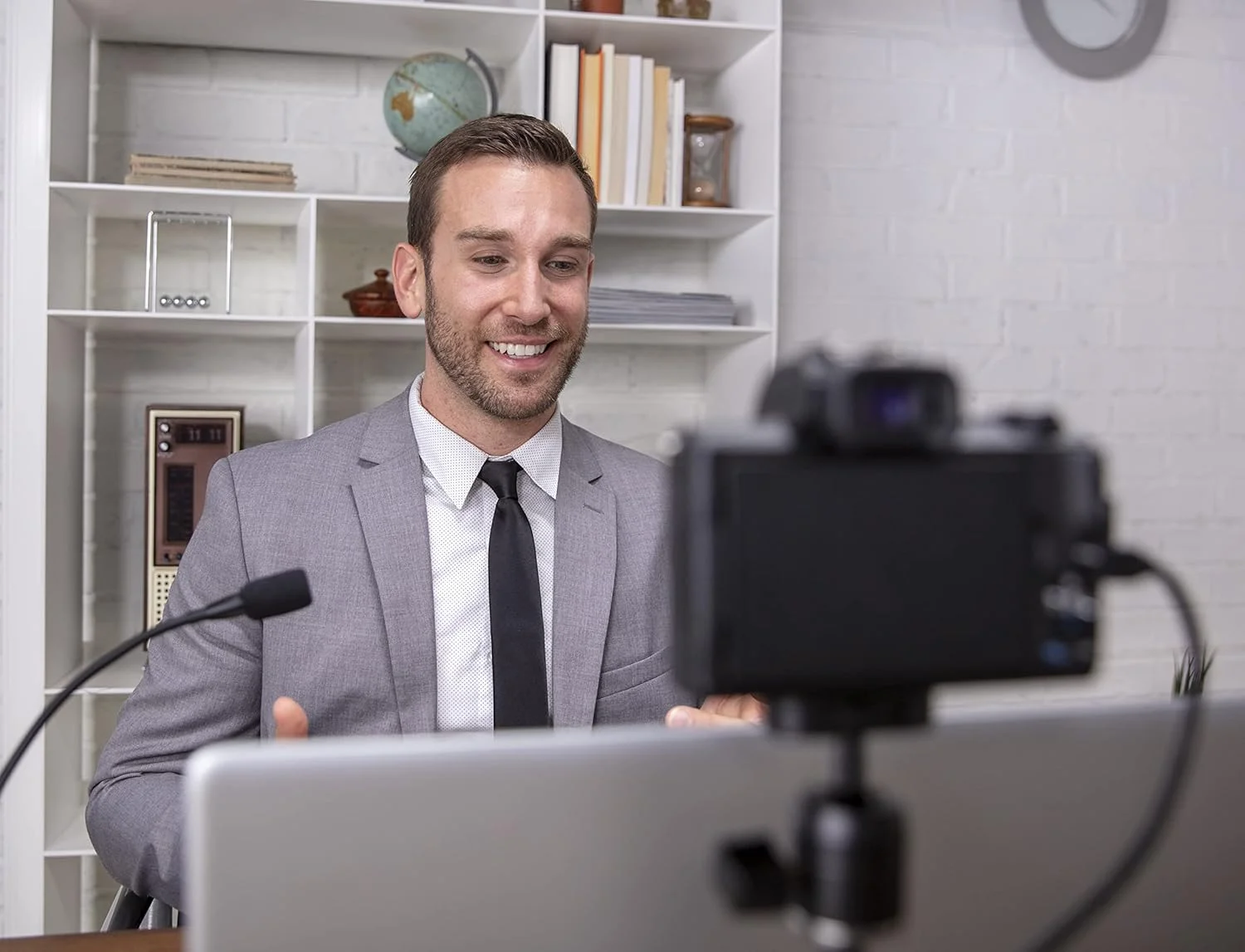 میکروفون کندانسر گردنغازی استریمینگ رولند (CGM-30) میکروفون کندانسر گردنغازی استریمینگ رولند (CGM-30)