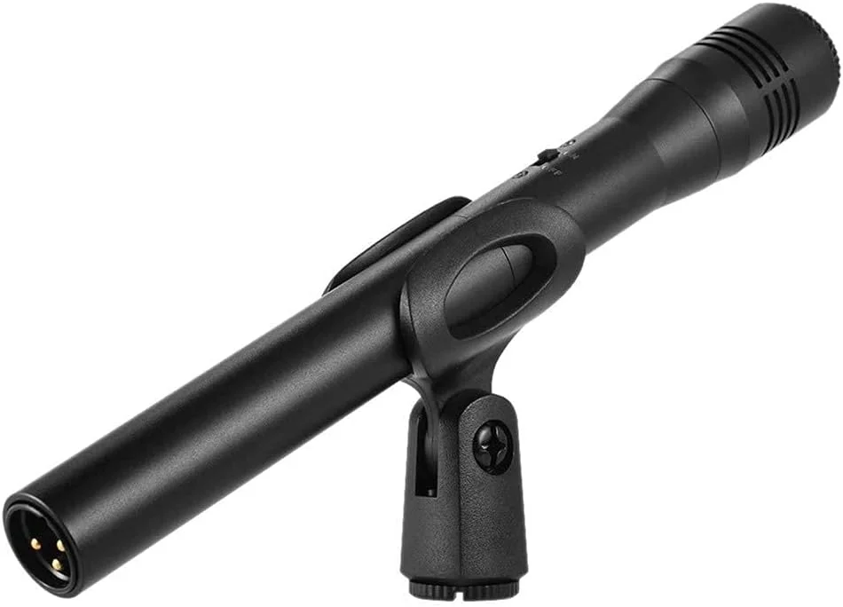 مجموعه میکروفون سیم دار حرفه ای برای سازهای موسیقی درامز، شامل میکروفون بزرگ و کوچک درام