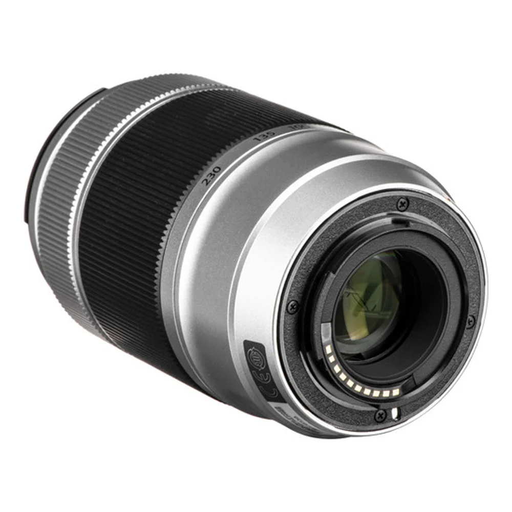 لنز نقره ای Fujifilm XC 50-230mm با دیافراگم F4.5-6.7