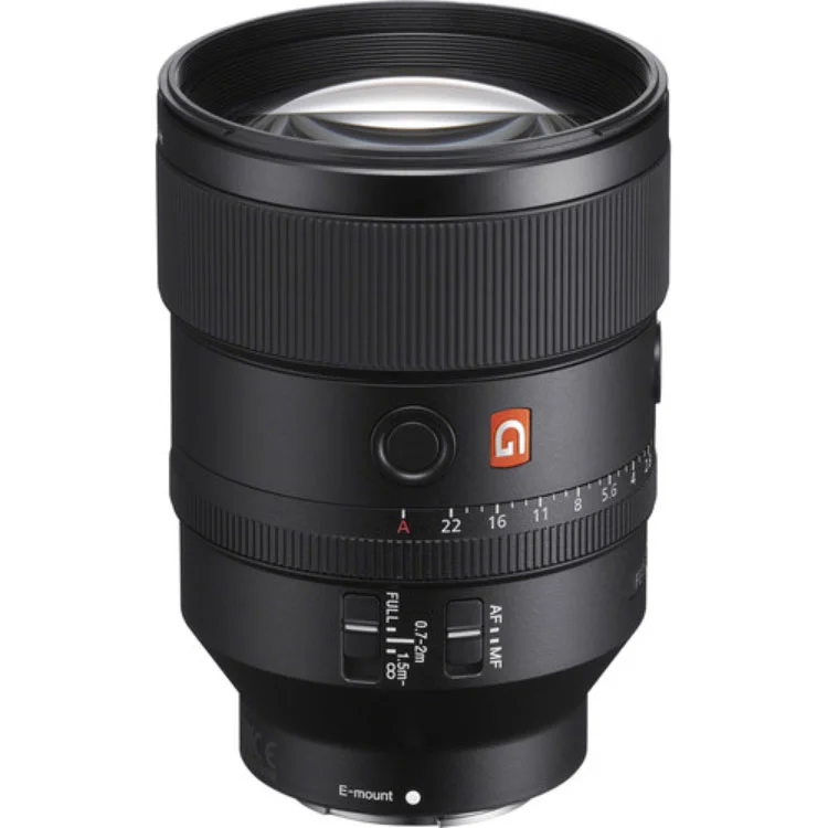 لنز 135mm f/1.8 GM سونی (Sony FE) - انتخابی ایده‌آل برای عکاسی