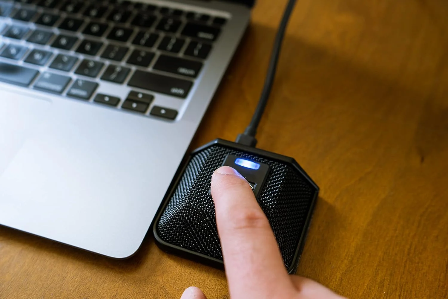 میکروفون های MXL، 1 پایه میکروفون، USB C، ضربه ای (MXLAC44TAP)