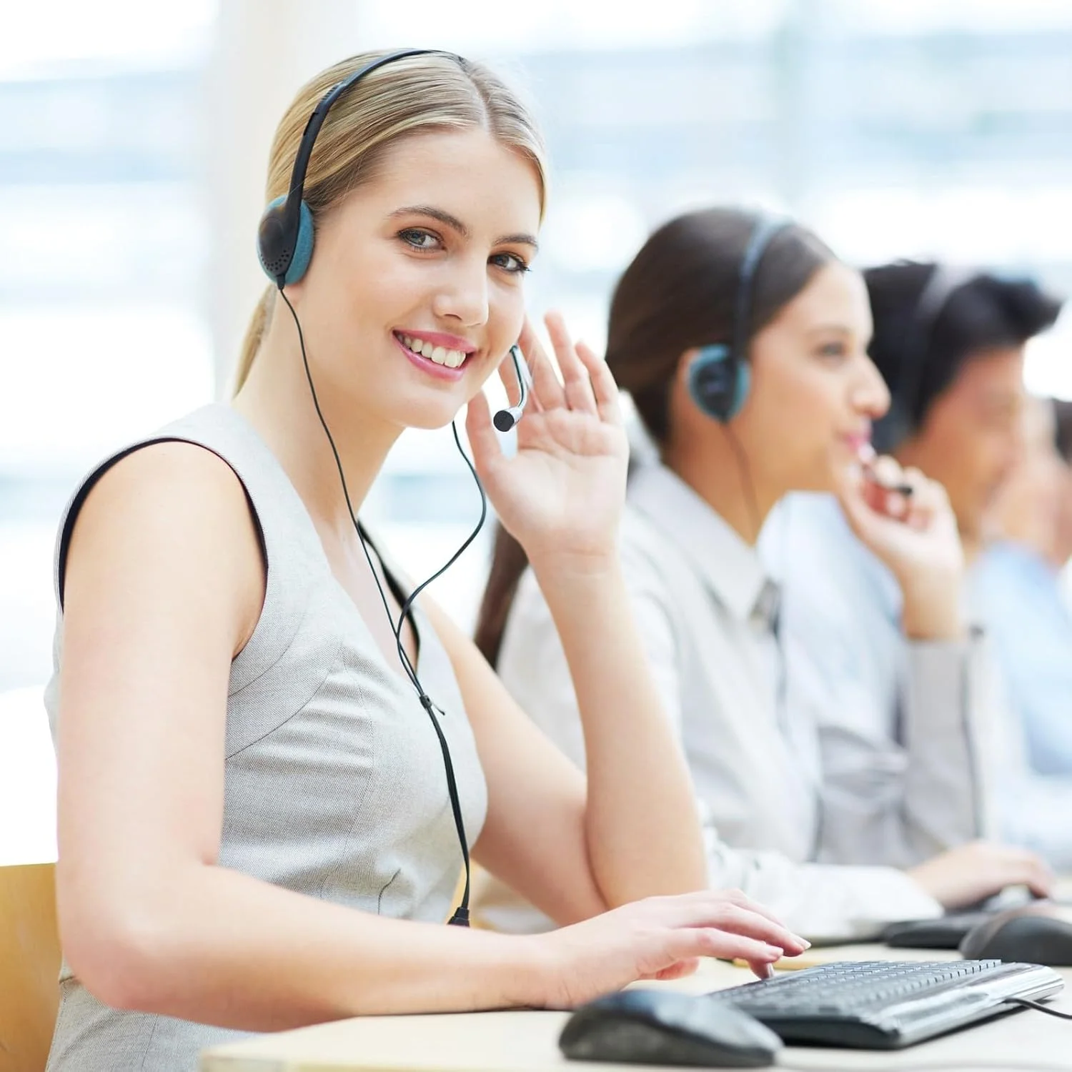 میکروفون گردن غازی تایپ C با تراشه IC داخلی، امپدانس 2.2 کیلواهم، کاهش نویز، روکش اسفنجی ضد باد، حساسیت بالا