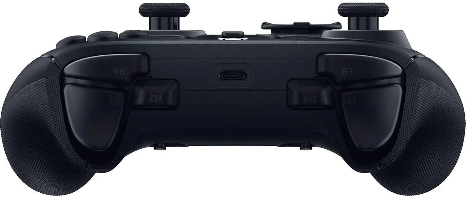 دسته بازی سیمی Razer Wolverine V3 Tournament Edition، بی‌سیم HyperSpeed، دارای 4 پدال پشتی با قابلیت کلیک ماوس، 2 سپر با گریپ پنجه‌ای، جوی‌استیک‌های آنالوگ با اثر هال ضد دریفت، مشکی | RZ06-05210100-R3M1