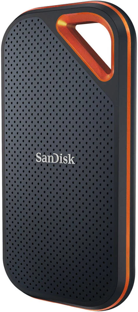 حافظه اس اس دی اکسترنال 2 ترابایتی SanDisk Extreme PRO Portable SSD V2، USB 3.2 Gen 2x2 Type-C، سرعت خواندن و نوشتن تا 2000 مگابایت بر ثانیه، حلقه کارابین، IP55، مشکی - نارنجی | SDSSDE81-2T00-G25