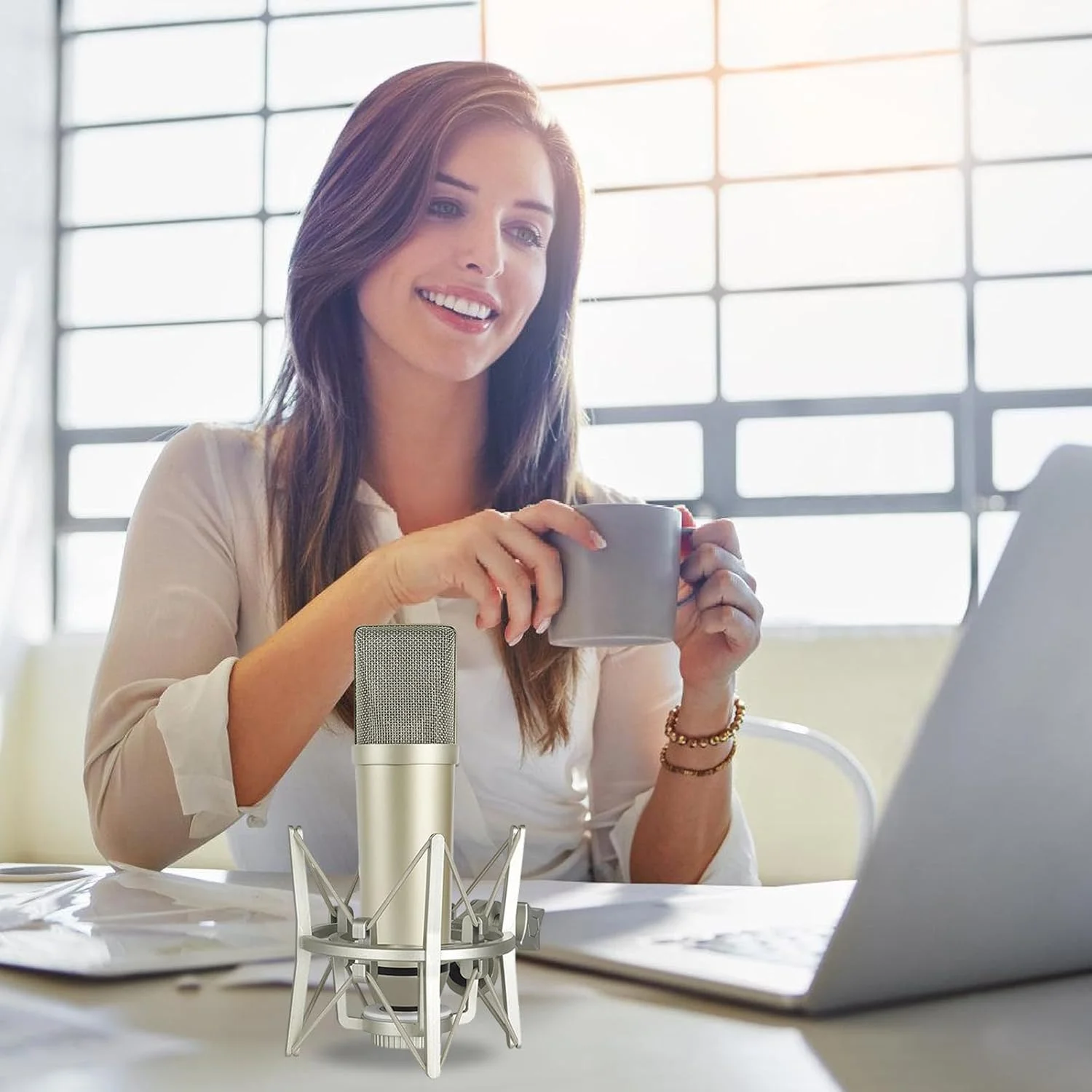 میکروفون های کاندنسر استودیویی درجه یک برای پخش صدا و اجراهای زنده با رابط های XLR