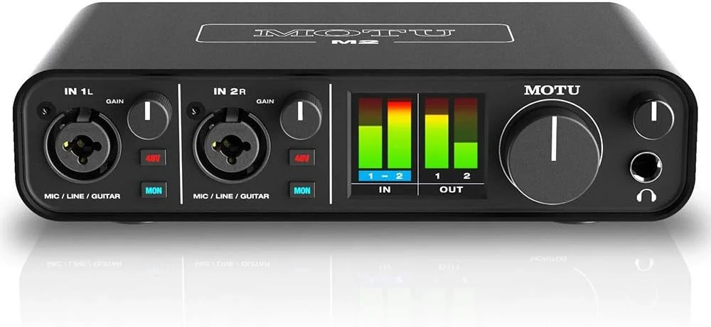 کارت صدای USB Motu M2 2x2 به همراه میکروفون کاندنسر AKG Project Studio P220، هدفون مانیتورینگ استودیو HPC-A30 و کابل XLR