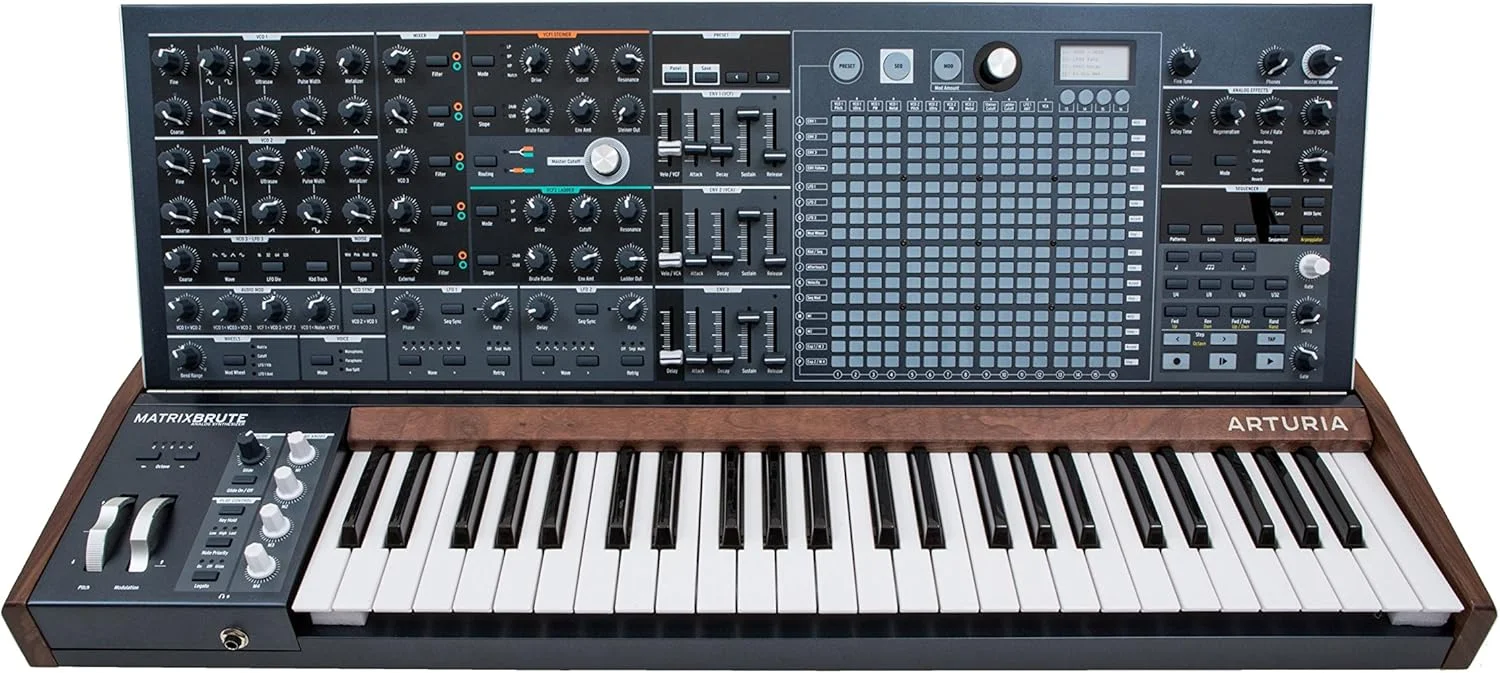 سینتی سایزر آنالوگ آرتوریا MatrixBrute