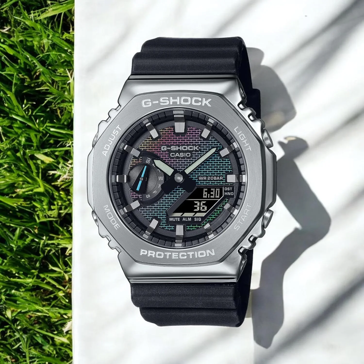 ساعت مچی عقربه‌ای-دیجیتالی مردانه کاسیو جی-شاک مدل GBM-2100RH-1AER با بند پلاستیکی