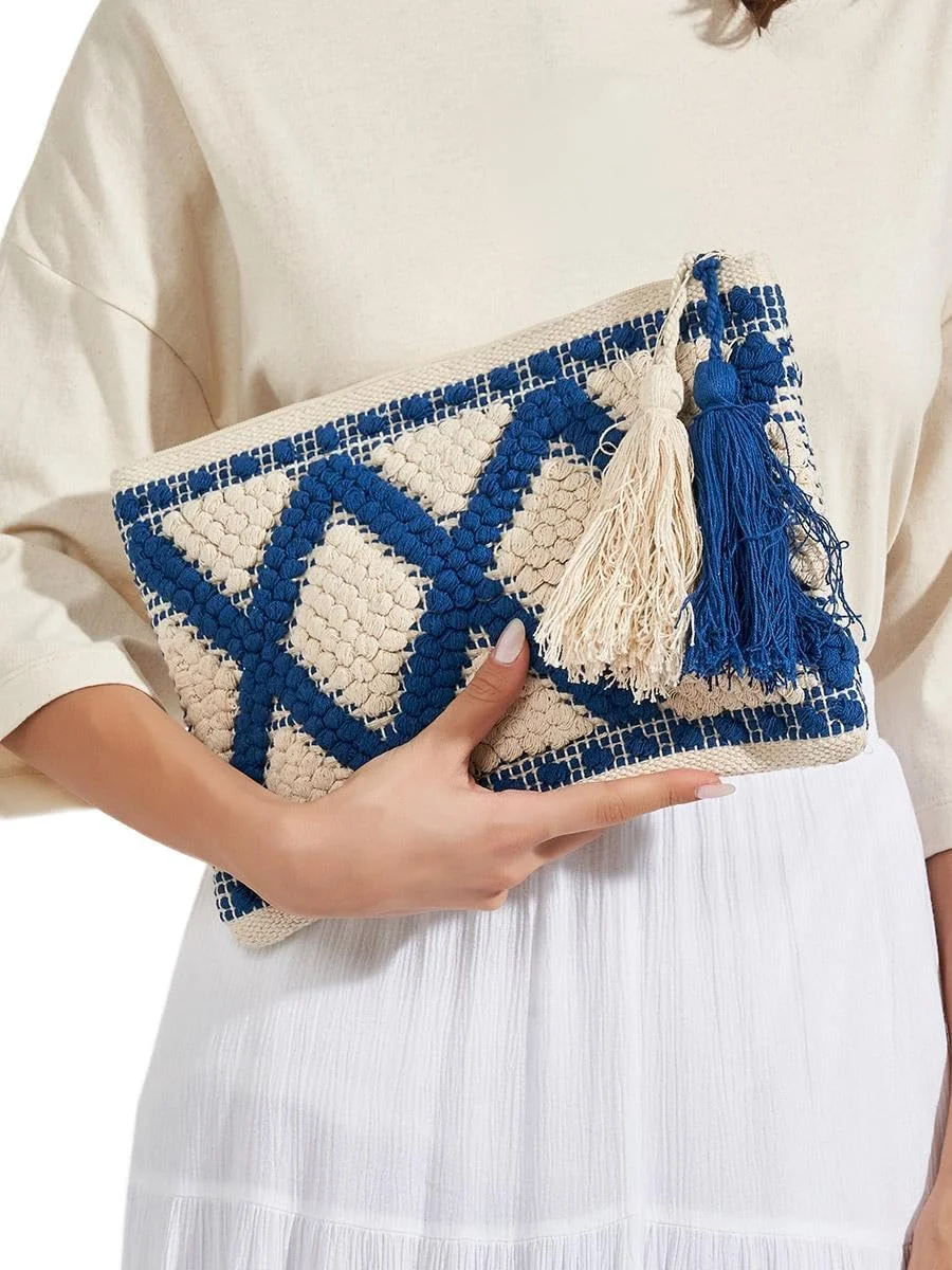 کیف کلاچ زنانه استایلی با طرح لوزی و منگوله