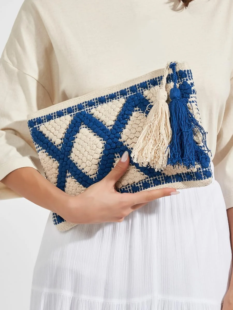 کیف کلاچ زنانه استایلی با طرح لوزی و منگوله