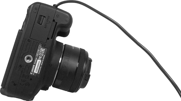 کوپلر دوربین Tether Tools Relay CRW126 سازگار با باتری فوجی NP-W126 - مشکی | CRW126