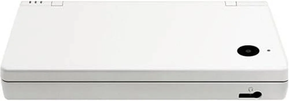 کنسول نینتندو DSi، دارای 2 دوربین حساس به حرکت، حافظه داخلی 256 مگابایتی، پشتیبانی از فایل های موسیقی AAC، اسلات کارت SD، سفید | NDSW