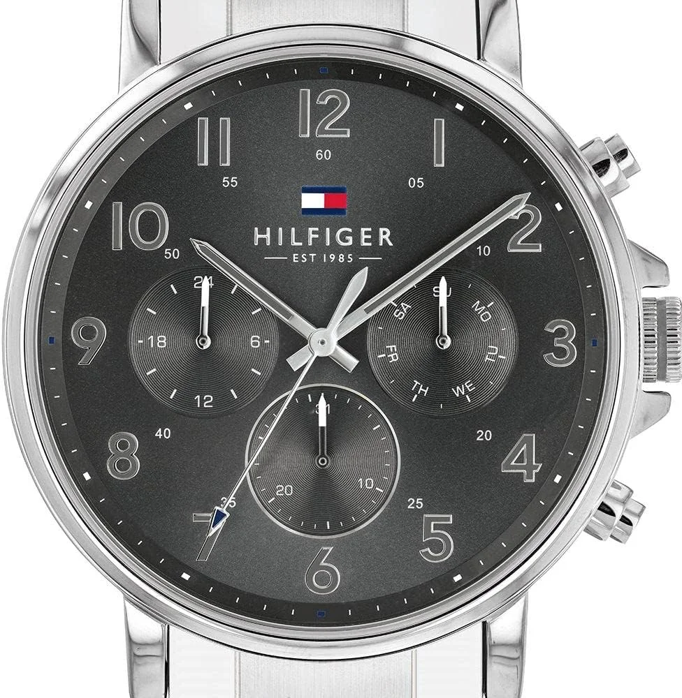 ساعت مچی مردانه تامی هیلفیگر، کوارتز، استیل ضد زنگ و دستبند، رنگ: نقره ای (مدل: 1710382)، بسته بندی ممکن است متفاوت باشد ساعت مچی مردانه تامی هیلفیگر، کوارتز، استیل ضد زنگ و دستبند، رنگ: نقره ای (مدل: 1710382)، بسته بندی ممکن است متفاوت باشد