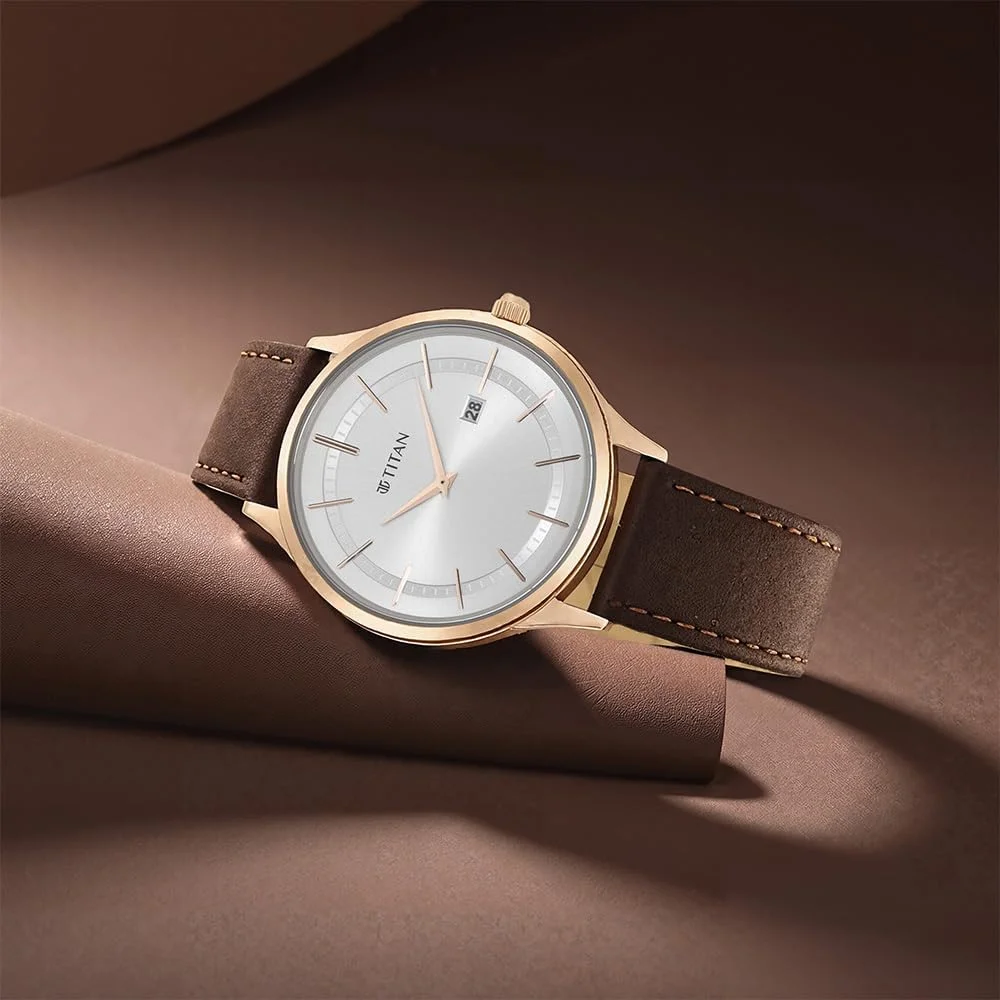 ساعت مچی مردانه تایتان کلاسیک اسلیم آنالوگ صفحه نقره ای مدل 90142WL01، نقره ای سفید، ساعت آنالوگ