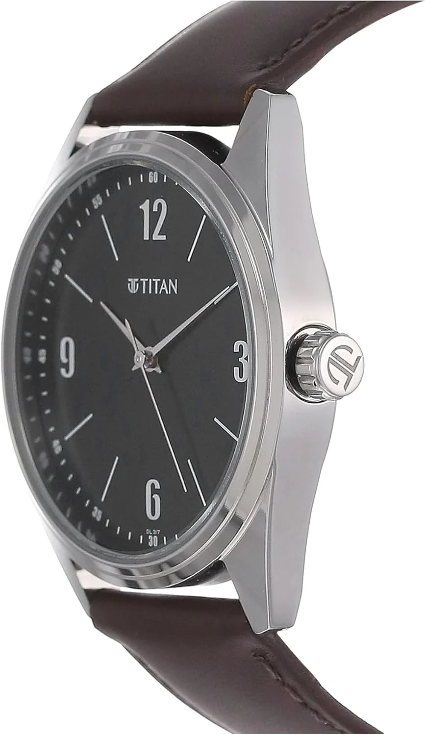 ساعت مچی مردانه تیتان مدل آنالوگ با صفحه مشکی و موتور کوارتز