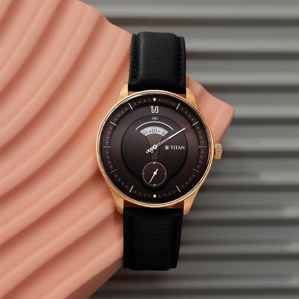 ساعت مچی مردانه تایتان مدل آنالوگ با صفحه قهوه ای - 1890WL01، رنگ مشکی، بند