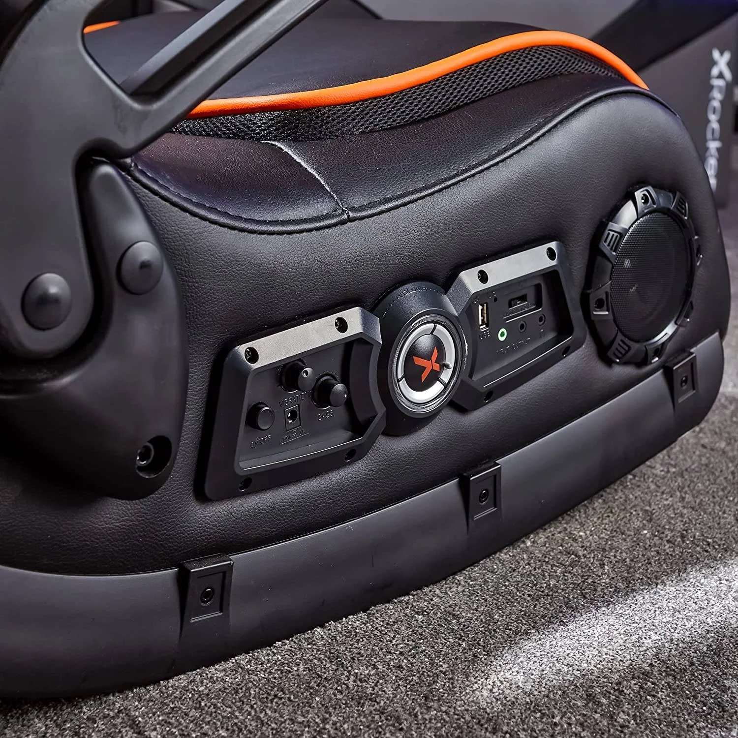 صندلی گیمینگ استریو X Rocker Sentinel RGB 4.1 با نورپردازی LED پویا، قابلیت اتصال بی‌سیم و بلوتوث، لرزش واکنش‌گرا به صدا، فوم ضخیم، دسته‌های تاشو، مشکی | 5113301