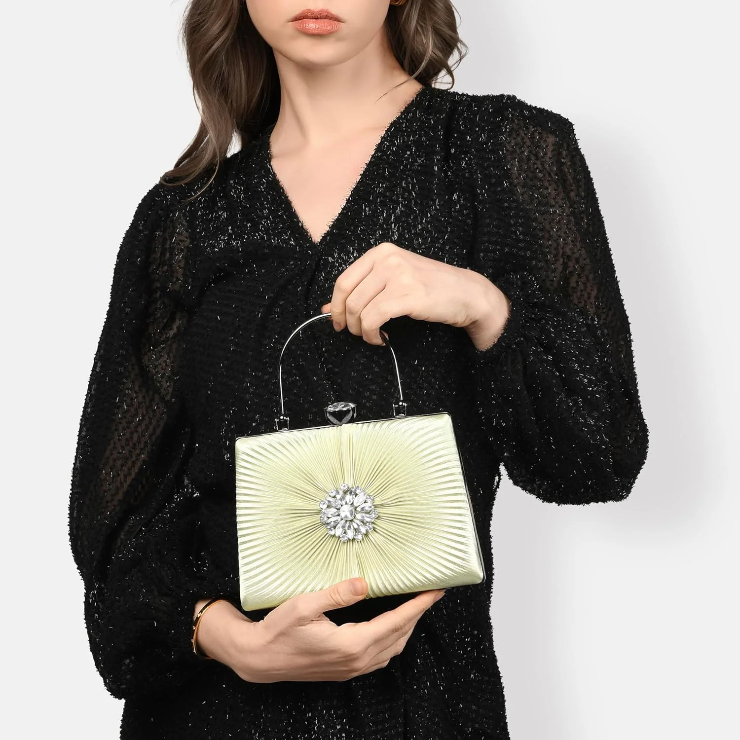 کیف کلاچ زنانه لاوی با قاب ذوزنقه‌ای | کیف دستی زنانه