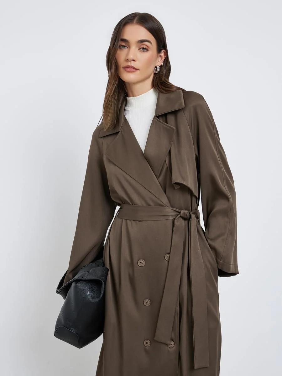 استایلی زنانه قهوه ای تِرَنچ کت میدی با تن خور معمولی