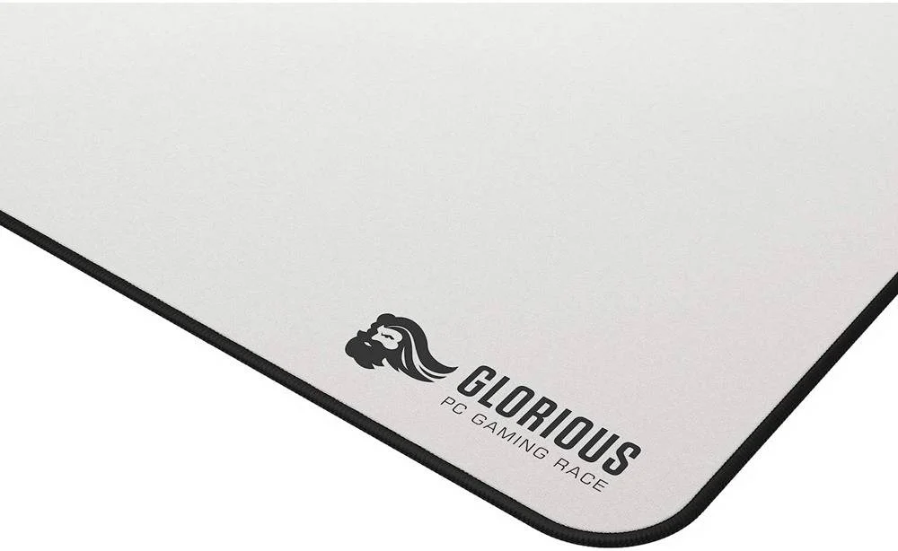 ماوس پد گیمینگ بزرگ Glorious Extended XL با ابعاد 35x60 سانتی متر، هسته فوم با کیفیت بالا، پایه لاستیکی ضد لغزش، قابل شستشو در ماشین لباسشویی، اصطکاک کم، سطح پارچه ای صاف، سفید | GW-P