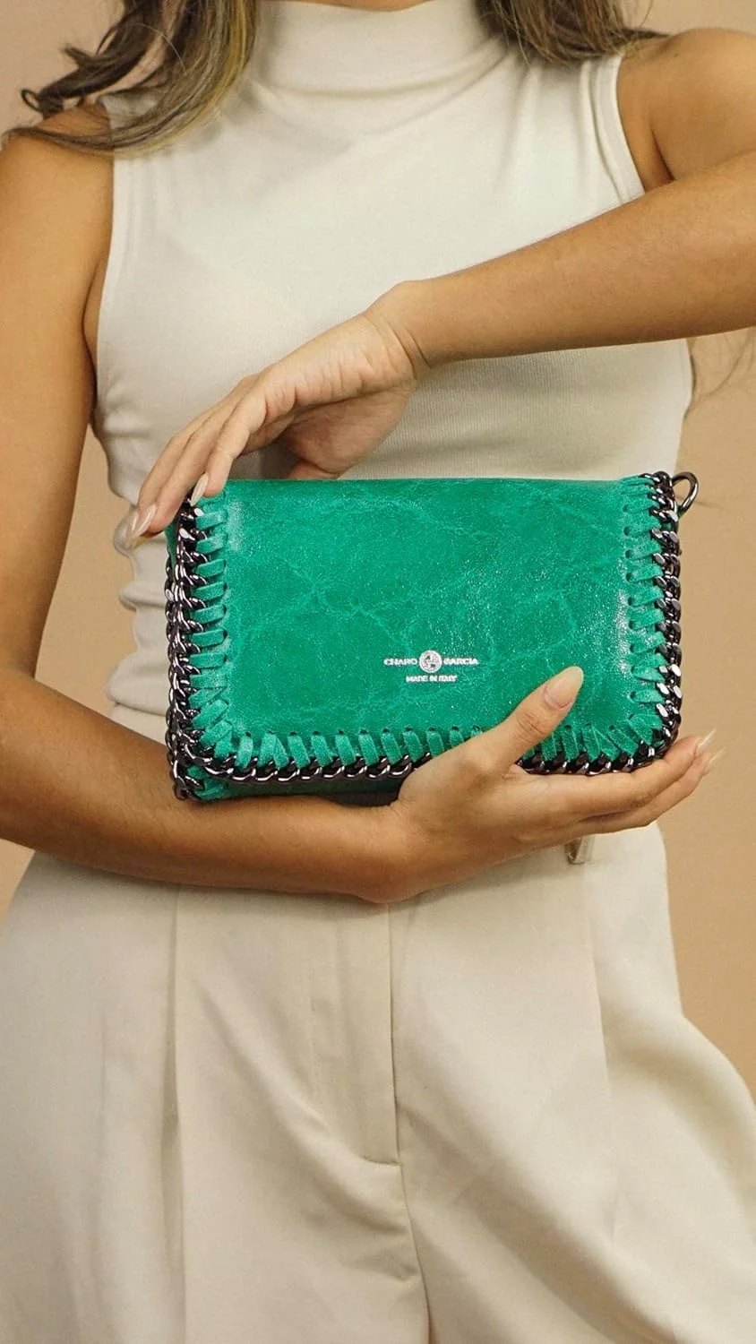 کیف دوشی چرم اصل ایتالیایی CHARO GARCIA با زنجیر جداشدنی. کیف دستی کلاچ زنانه.