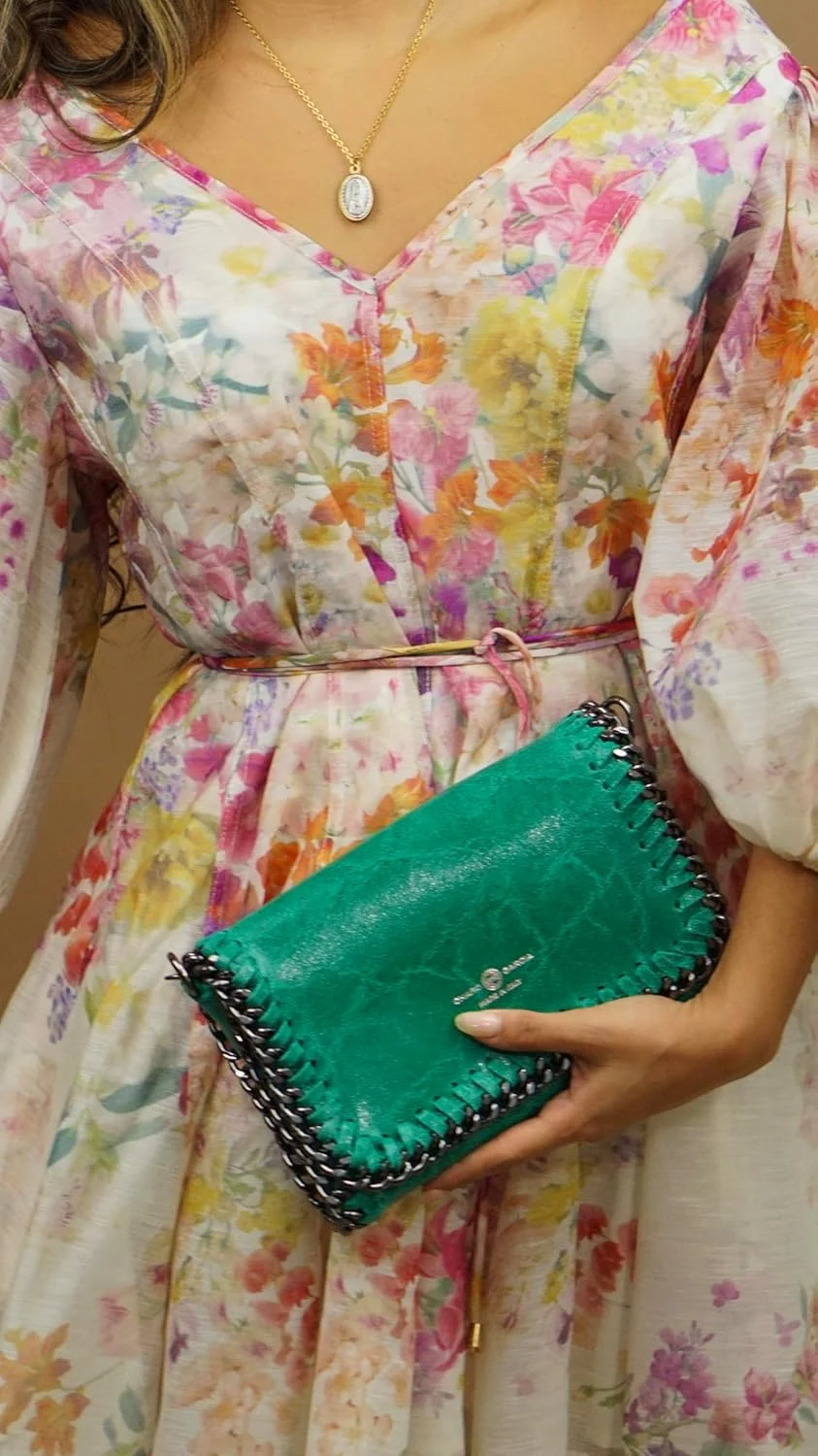 کیف دوشی چرم اصل ایتالیایی CHARO GARCIA با زنجیر جداشدنی. کیف دستی کلاچ زنانه.