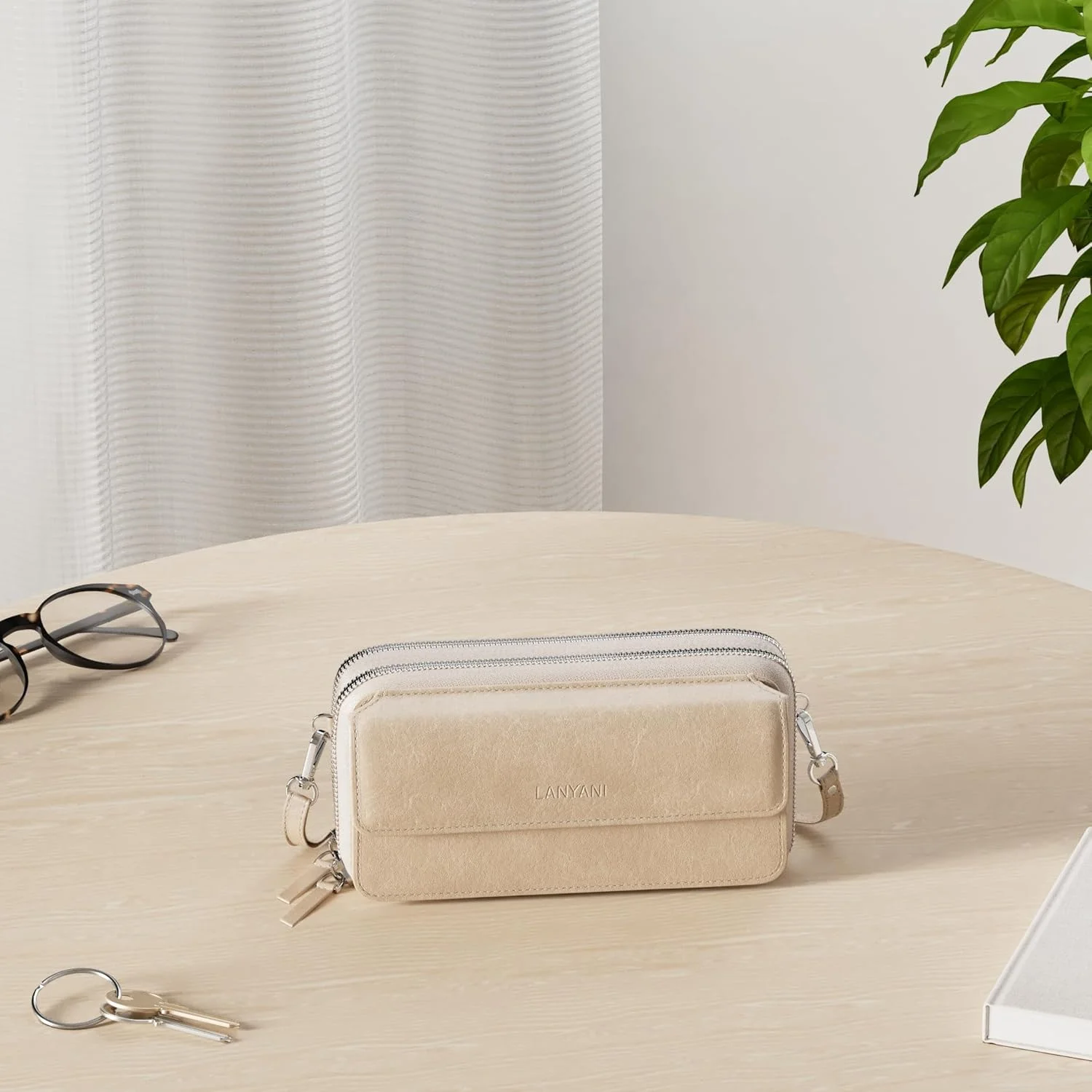 کیف پول پاسپورتی زنانه Lanyani با جیب تلفن همراه، چرم مصنوعی