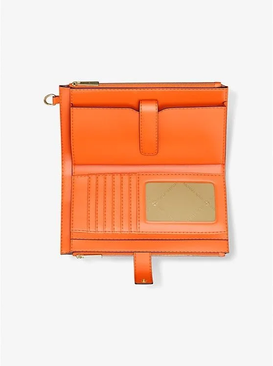 کیف مچی بزرگ با طرح آمبره لوگو از مایکل کورس