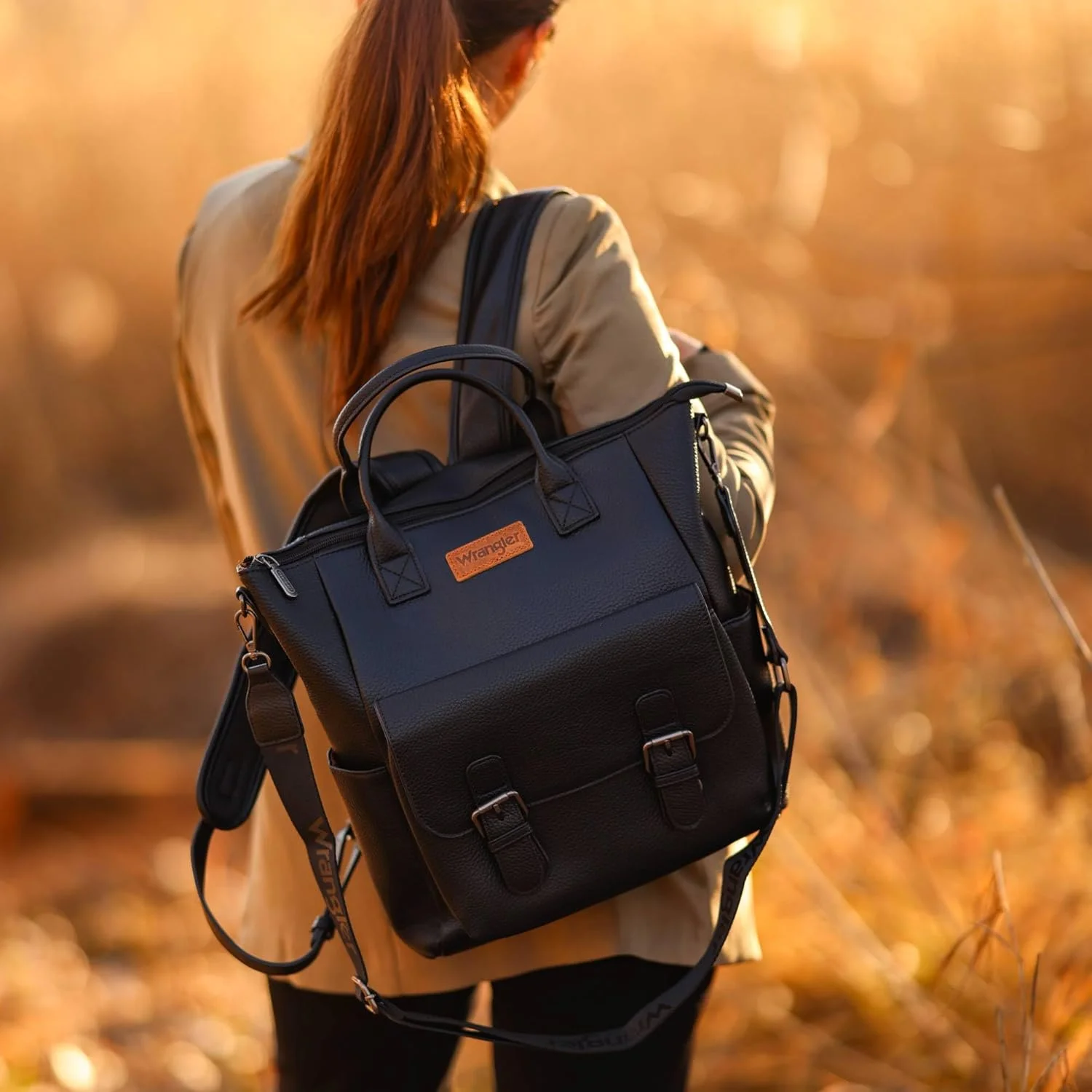 کیف کوله پشتی زنانه Montana West Wrangler، کیف دوشی متوسط با بند ضربدری برای سفر و کار