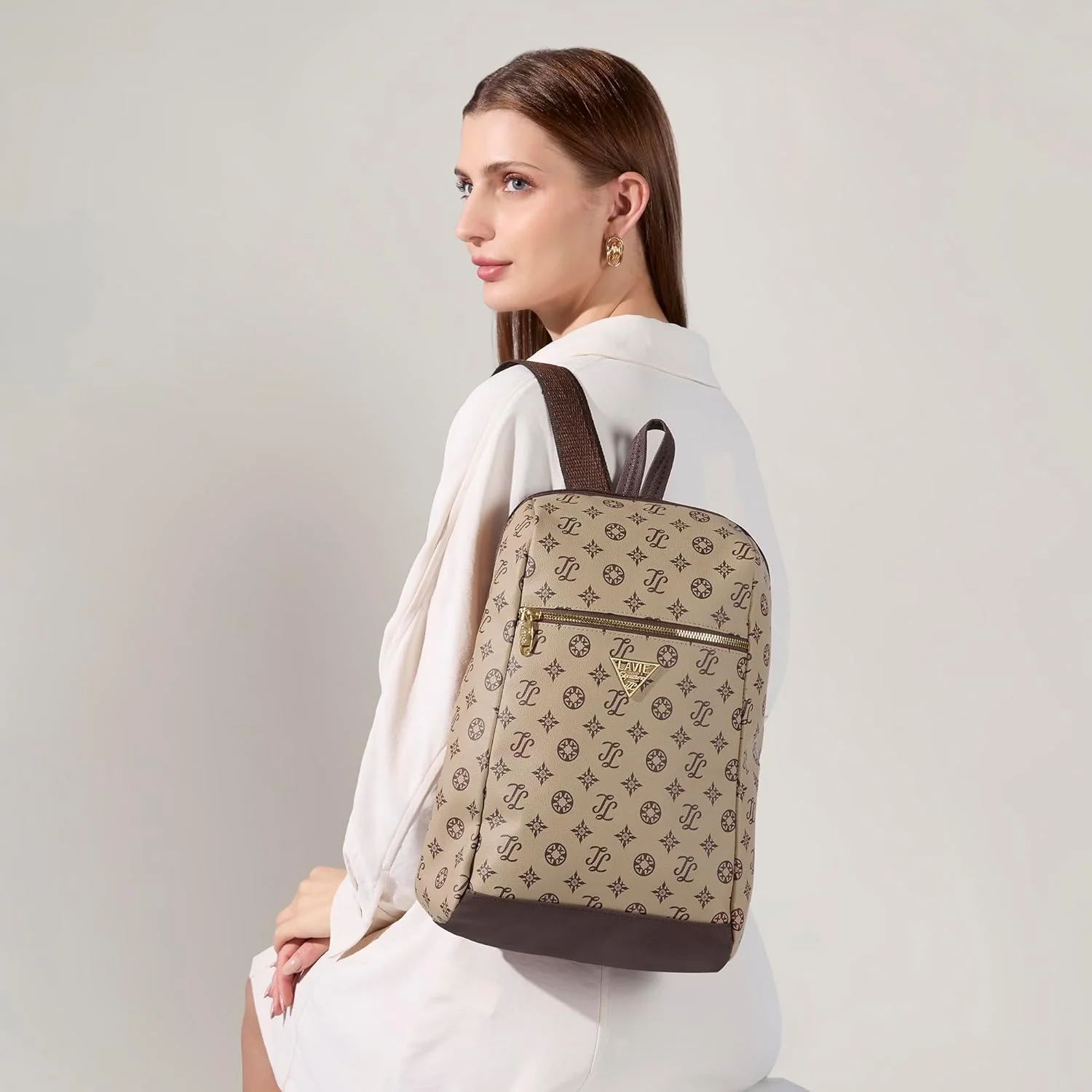 کوله پشتی فشن زنانه لاوی سیگنیچر مدل St.Louis با ظرفیت 11 لیتر | کوله پشتی جمع و جور | کیف دستی زنانه | کیف شانه ای شیک | هدیه برای خانم ها، طوسی، سایز S