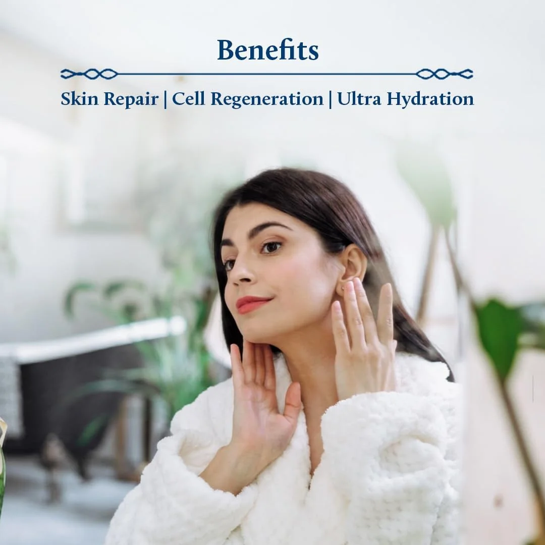 کرم شب کومکومادی بلو نکتار برای زنان، کرم شب روشن کننده پوست بر پایه گیاهی برای پوست های چرب، خشک و مختلط (16 گیاه 15 گرم)