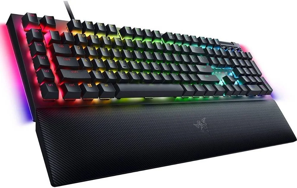 کیبورد گیمینگ مکانیکی Razer BlackWidow V4، سوییچ‌های سبز Razer، اتصال سیمی، غلطک چند منظوره، 6 کلید ماکرو، کلیدهای دوبل شات ABD، طرح‌بندی انگلیسی، مشکی | RZ03-04690100-R3M1