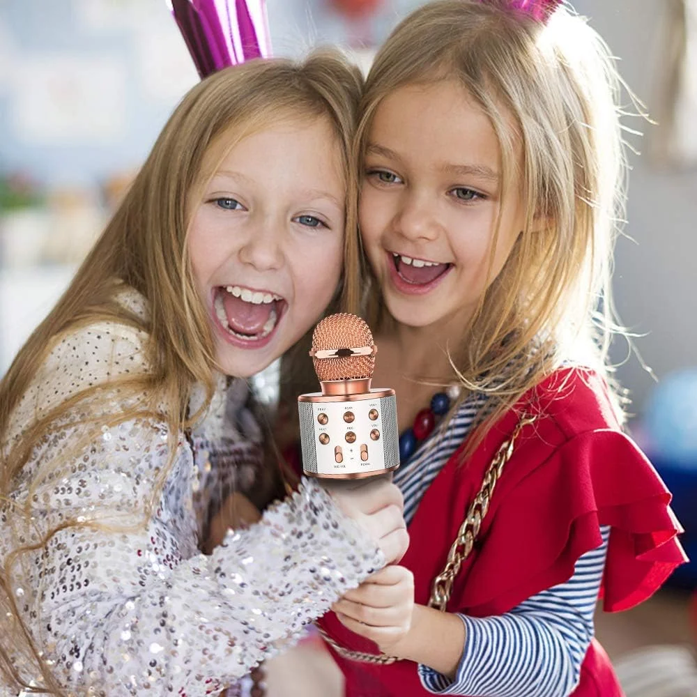 میکروفون کارائوکه بلوتوث بی سیم 4 در 1 با چراغ های LED، میکروفون قابل حمل برای کودکان، بهترین هدیه اسباب بازی برای دختران و پسران 4 6 8 10 12 ساله (شامپاینی) میکروفون کارائوکه بلوتوث بی سیم 4 در 1 با چراغ های LED، میکروفون قابل حمل برای کودکان، بهترین هدیه اسباب بازی برای دختران و پسران 4 6 8 10 12 ساله (شامپاینی)
