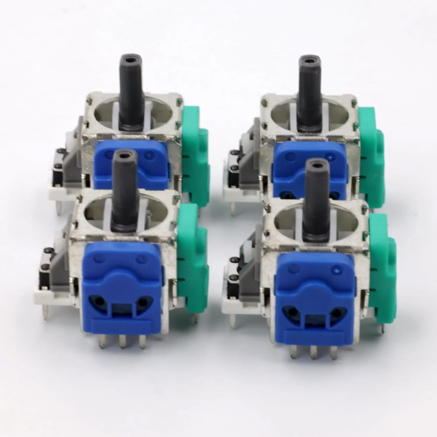 مجموعه ۴ عددی جوی استیک اثر هال سه بعدی جایگزین برای دسته PS5 PS4