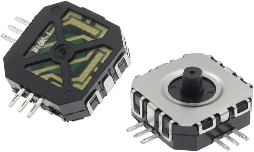 یک عدد جوی استیک آنالوگ سه بعدی، پتانسیومتر و سوئیچ برای تعمیر دسته کنسول