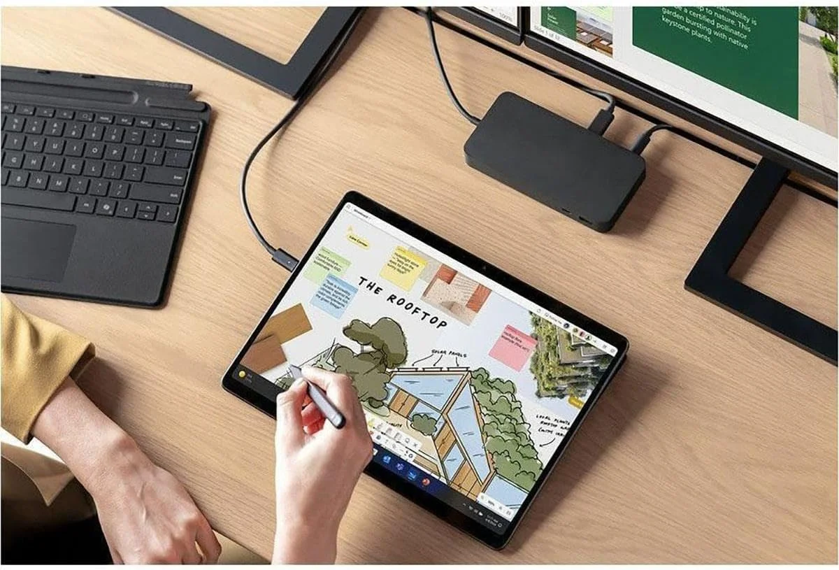 مایکروسافت سرفیس پرو 10 5G با صفحه نمایش 13 اینچی، پردازنده Ultra7، رم 32 گیگابایتی و حافظه 512 گیگابایتی، ویندوز 11، پلاتینیوم