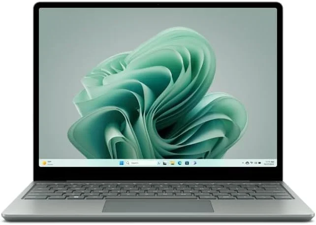 لپ تاپ مایکروسافت Surface Go 3 (مدل 2023) - صفحه نمایش لمسی 12.4 اینچی، پردازنده Intel i5-1235U، رم 8 گیگابایتی، حافظه SSD 256 گیگابایتی، ویندوز 11، رنگ سبز (بازسازی شده)