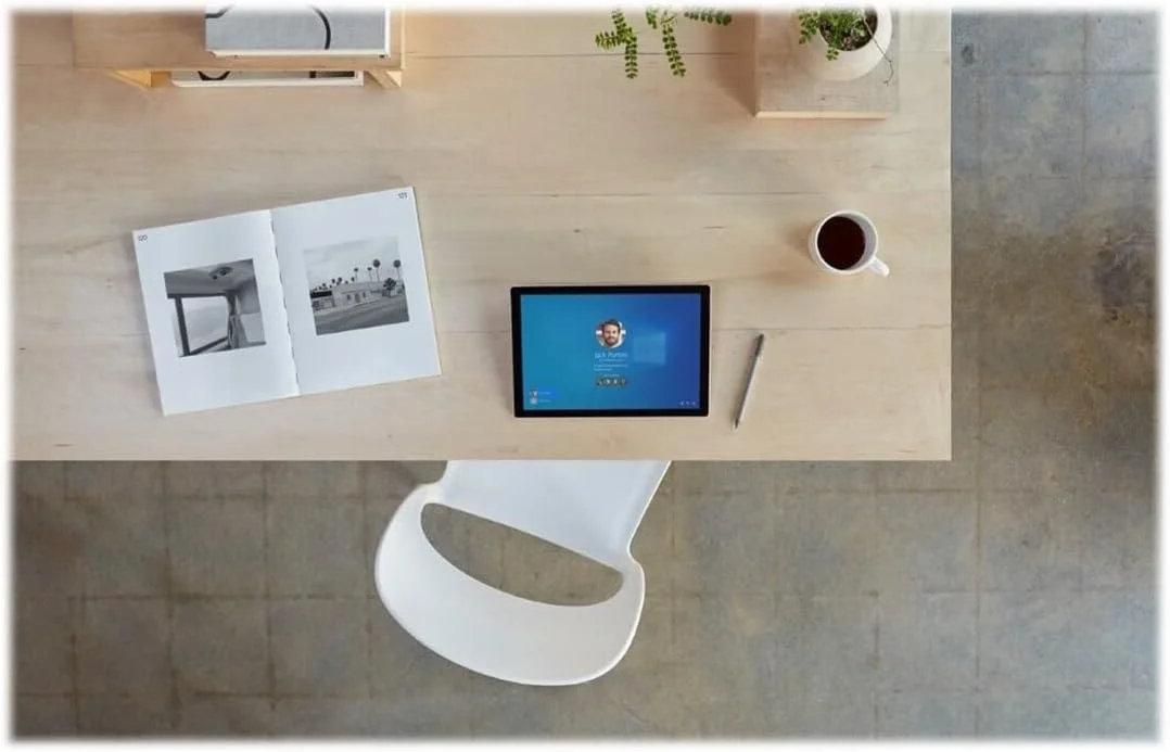 مایکروسافت سرفیس پرو 7+ (1YC-00002) صفحه نمایش لمسی 12.3 اینچی Pixelsense (2736 x 1824) پردازنده I7-1165G8 رم 16 گیگابایتی حافظه اس اس دی 256 گیگابایتی ویندوز 10 پرو مشکی