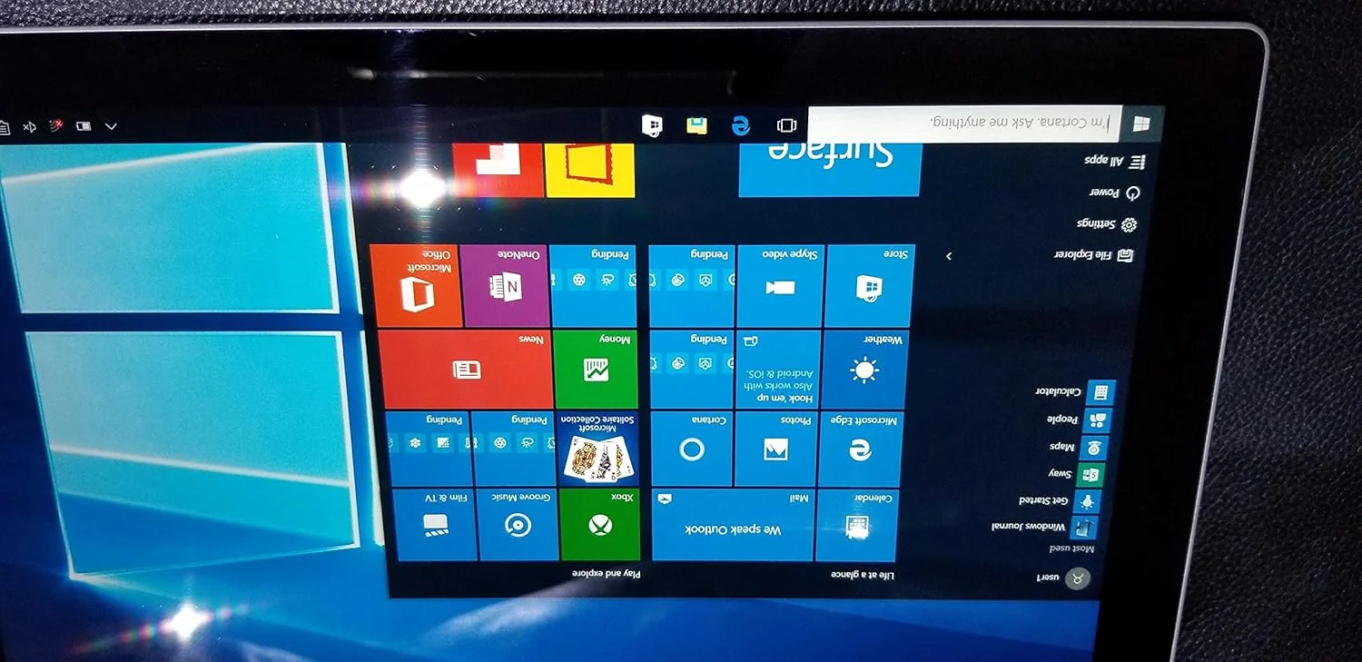 تبلت مایکروسافت سرفیس پرو 3 (12 اینچ، 256 گیگابایت، 8 گیگابایت رم، پردازنده اینتل i5-4300U 1.9 گیگاهرتز، دوربین 5 مگاپیکسلی، کارت خوان حافظه، ویندوز 10)